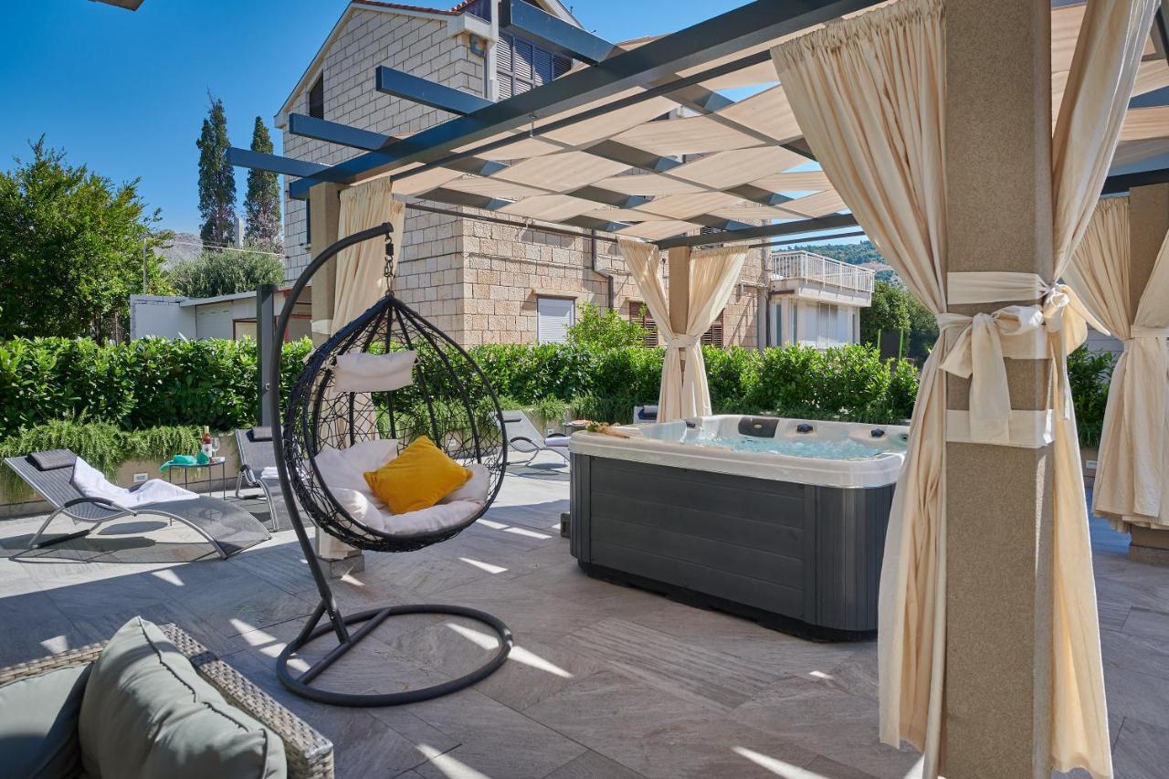 Family - Private Jacuzzi Terrace, Private Parking Apartment Dubrovnik