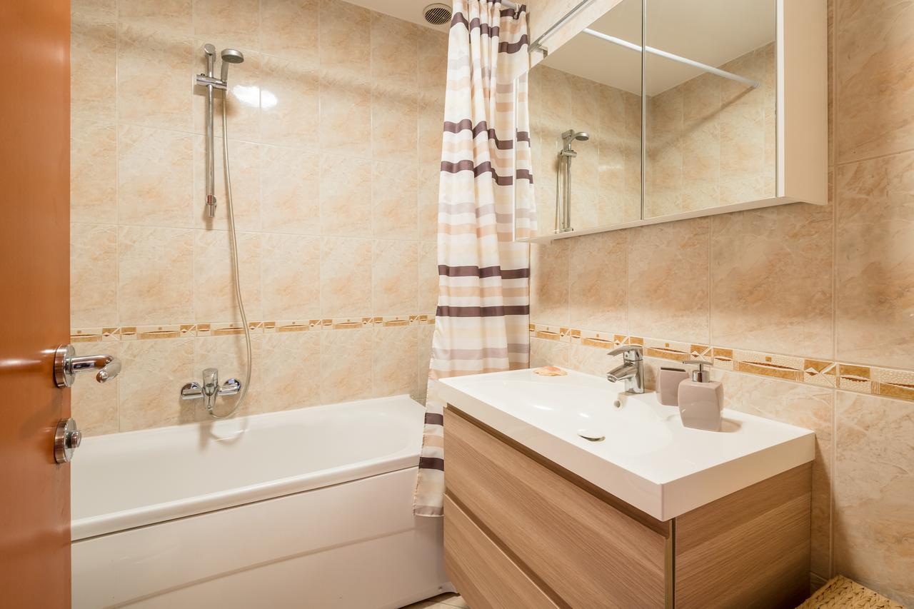 Leilighet Family - Private Jacuzzi Terrace, Private Parking *