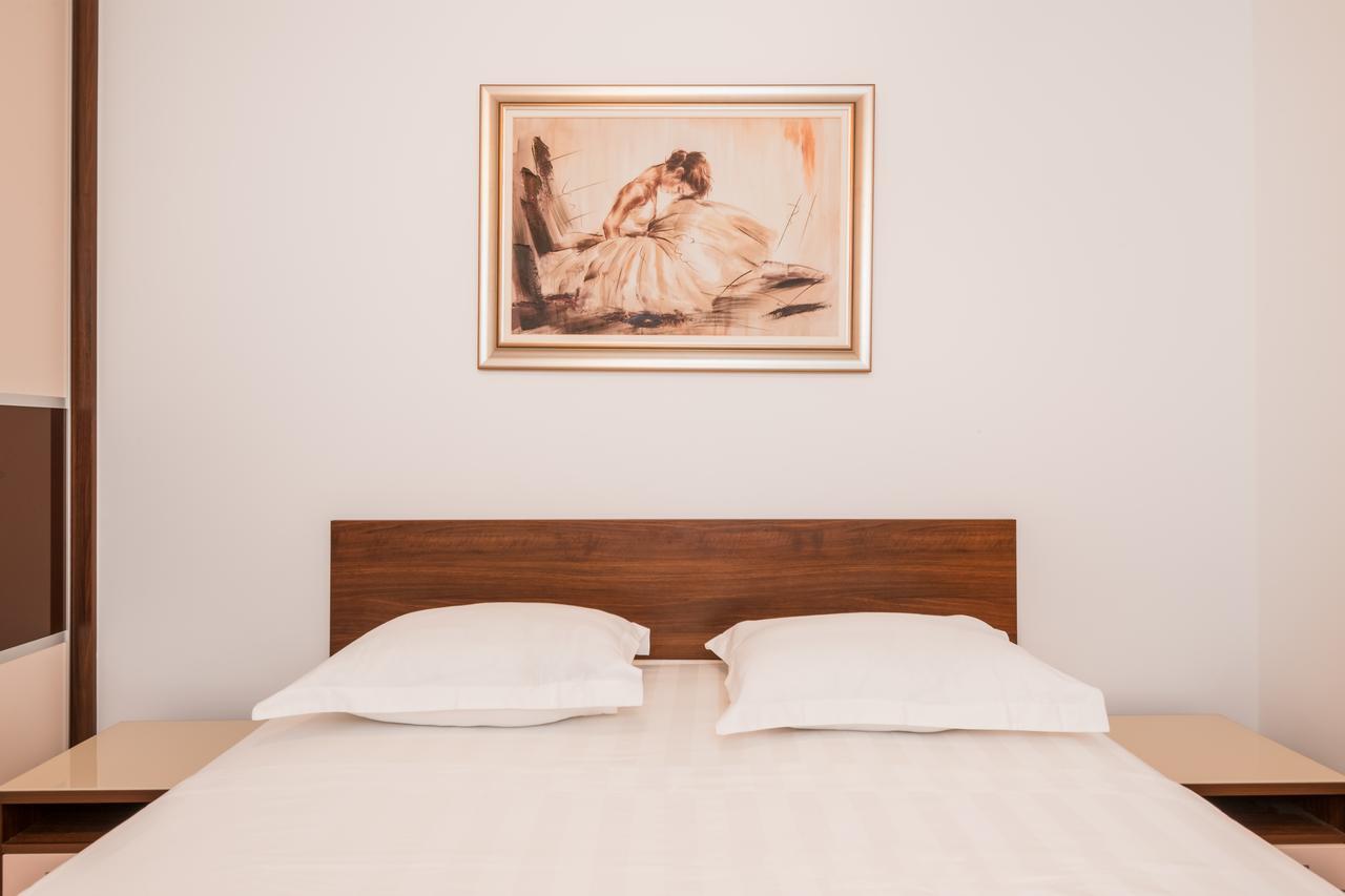 Apartamento Family - Private Jacuzzi Terrace, Private Parking