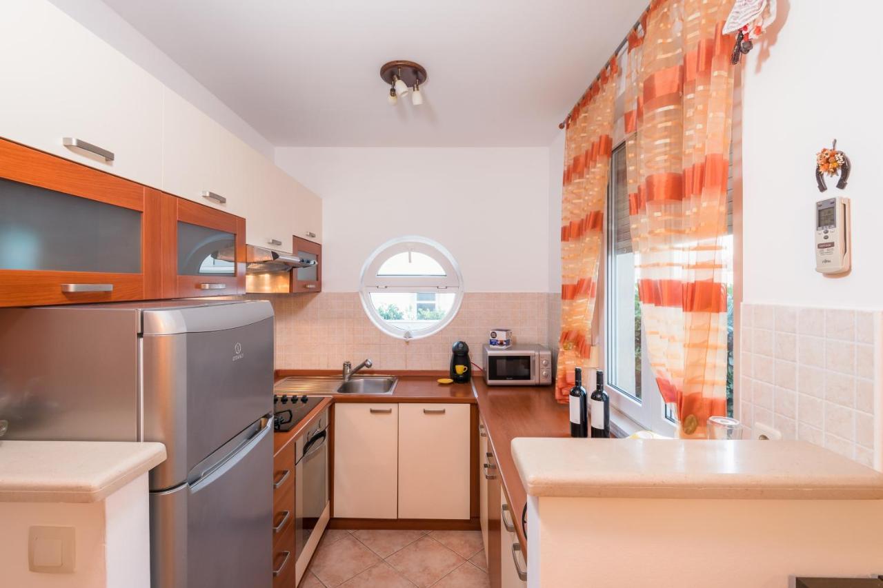 Apartamento Family - Private Jacuzzi Terrace, Private Parking Dubrovnik